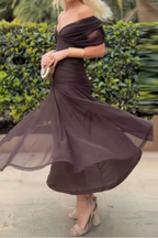 Valentina – elegancka sukienka maxi z dekoltem V