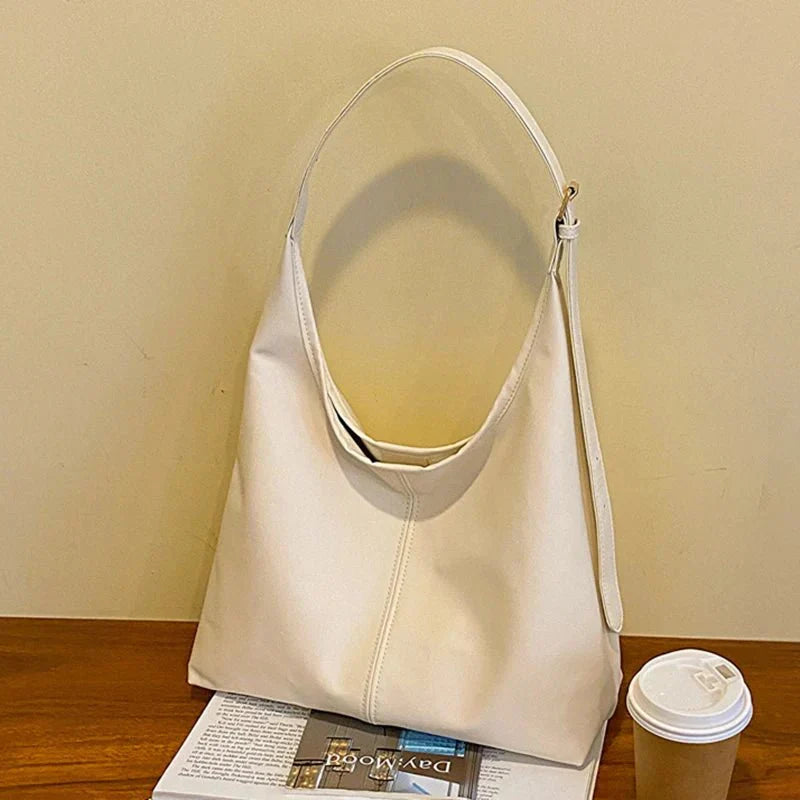 Elegancka torba damska na co dzień w nowoczesnym stylu